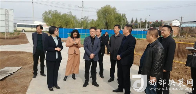 宝鸡市凤翔区区长王宏强到柳林镇督导重点项目建设情况