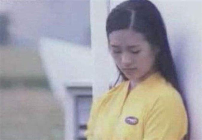 感情生活低调且真挚 所谓"才子配佳人",解晓东和余佳恩真可谓是郎才