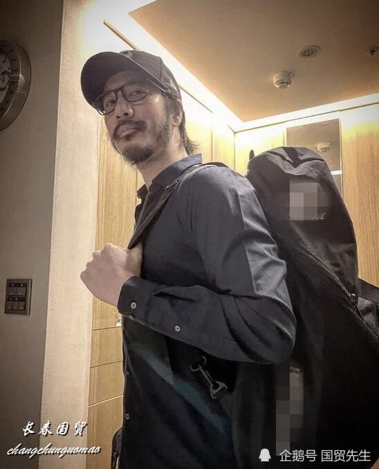 45岁王力宏近照曝光,络腮胡子不修边幅,形象与昔日判若两人
