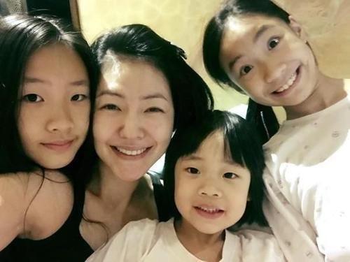 有一种"节俭"叫做小s女儿,坚持穷养观念,却引起姐姐的