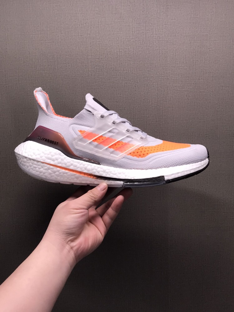 阿迪达斯ultra boost ub21 超弹力爆米花中底休闲跑步鞋