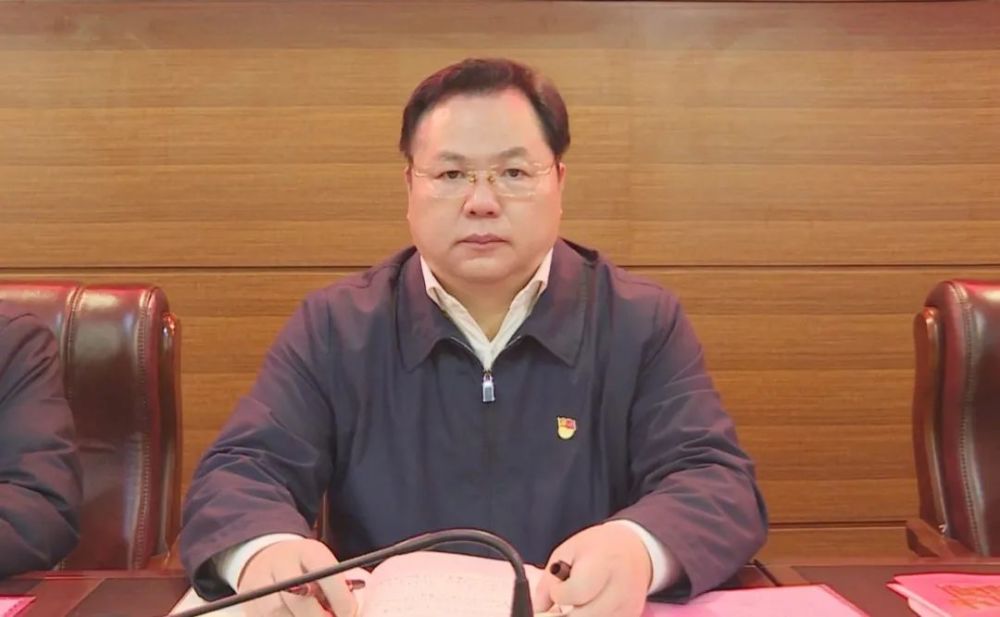 头条丨向乾勇:坚持全面从严治党 维护山清水秀政治生态