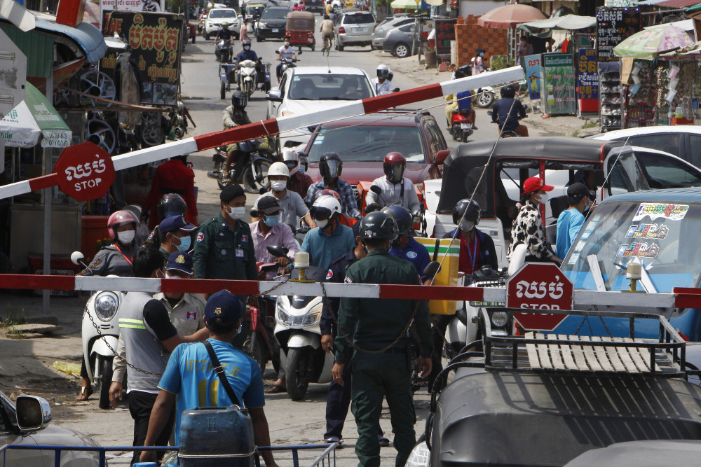 (外代一线)柬埔寨首都金边"封城"两周以阻疫情蔓延