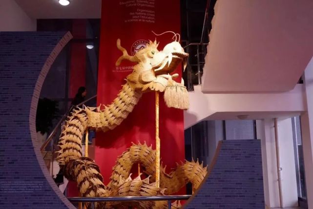 甘棠耍火龙是产生并流传于开江县甘棠镇的一种喜迎新春民俗文化活动已
