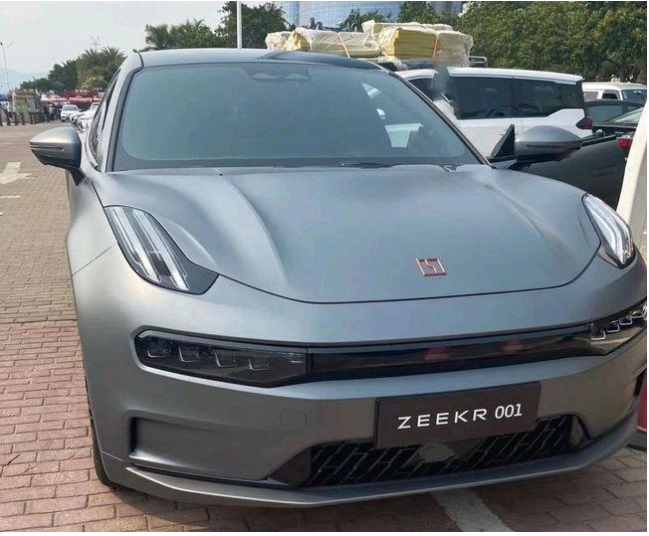 吉利通过"初创"品牌zeekr瞄准高端电动汽车市场