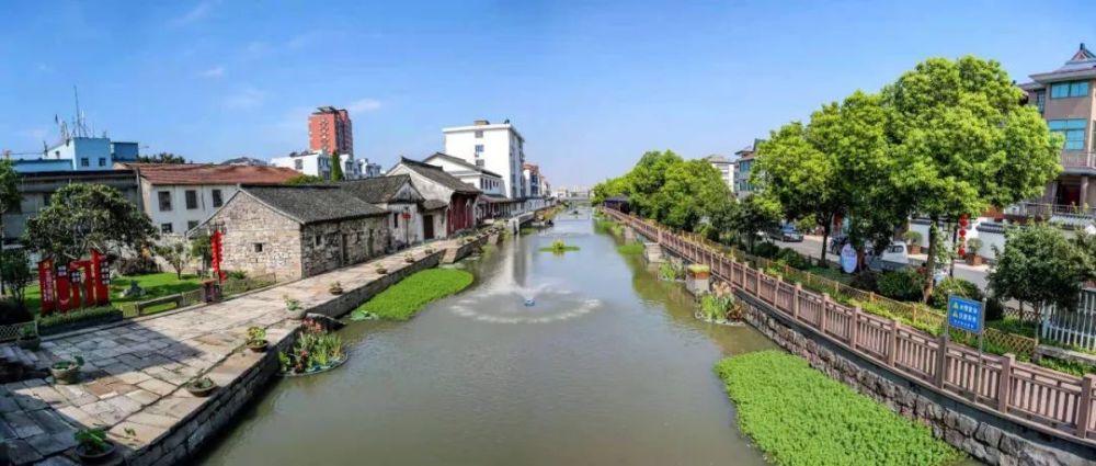 一期《红色衙前说百年"农运,由杭州市萧山区衙前镇党委副书记