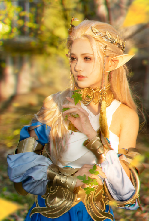 精灵cosplay,腐团儿cos美杜莎 王者荣耀:史上最强艾琳cos,精灵翅膀太真实,玩家直呼经费在燃烧