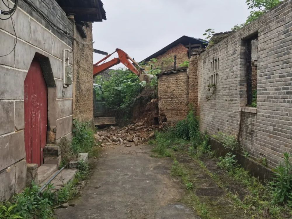 ▌来源:东峰镇 庄翔凯 陈火贵 编辑/巫雨蓉 责编/黄永健 审核/郑卫华