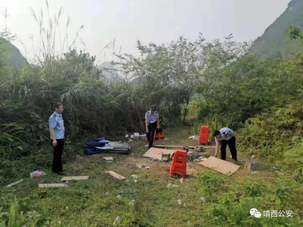 8日晚,该局治安大队,新靖派出所再次联合突击清查,在新靖镇凤凰路附近