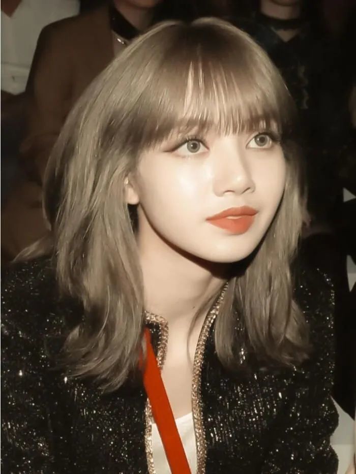 lisa 头像壁纸合集
