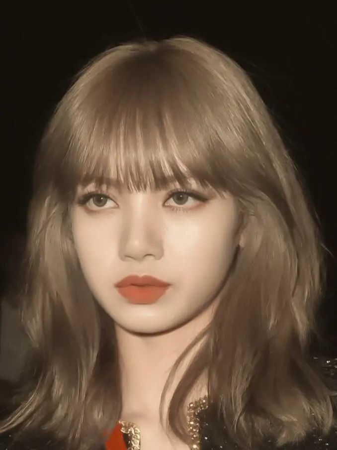 lisa 头像壁纸合集