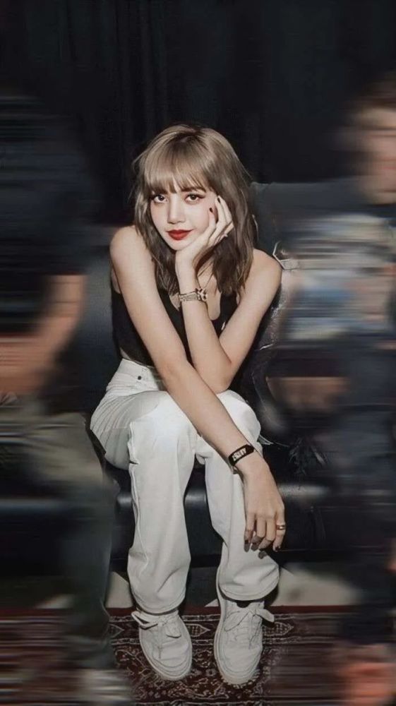 lisa 头像壁纸合集