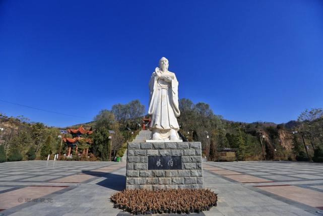 中医文化是中华民族的伟大瑰宝,而庆阳是则中医鼻祖岐伯的家乡.