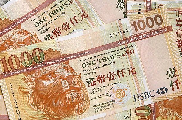 金钱的诈骗案, 派员到场调查, 接触到内地男事主,报称损失十万港元