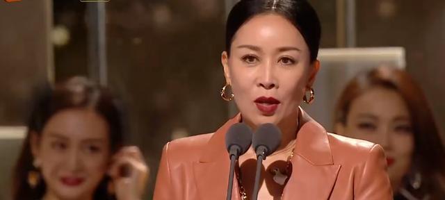 乘风破浪的姐姐2成团之夜那英说听完杨丞琳的话有点心虚