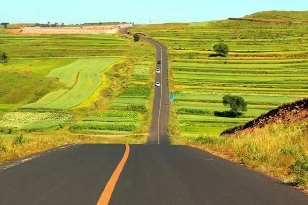 北方最美的自驾公路,中国66号公路,张家口的草原天路