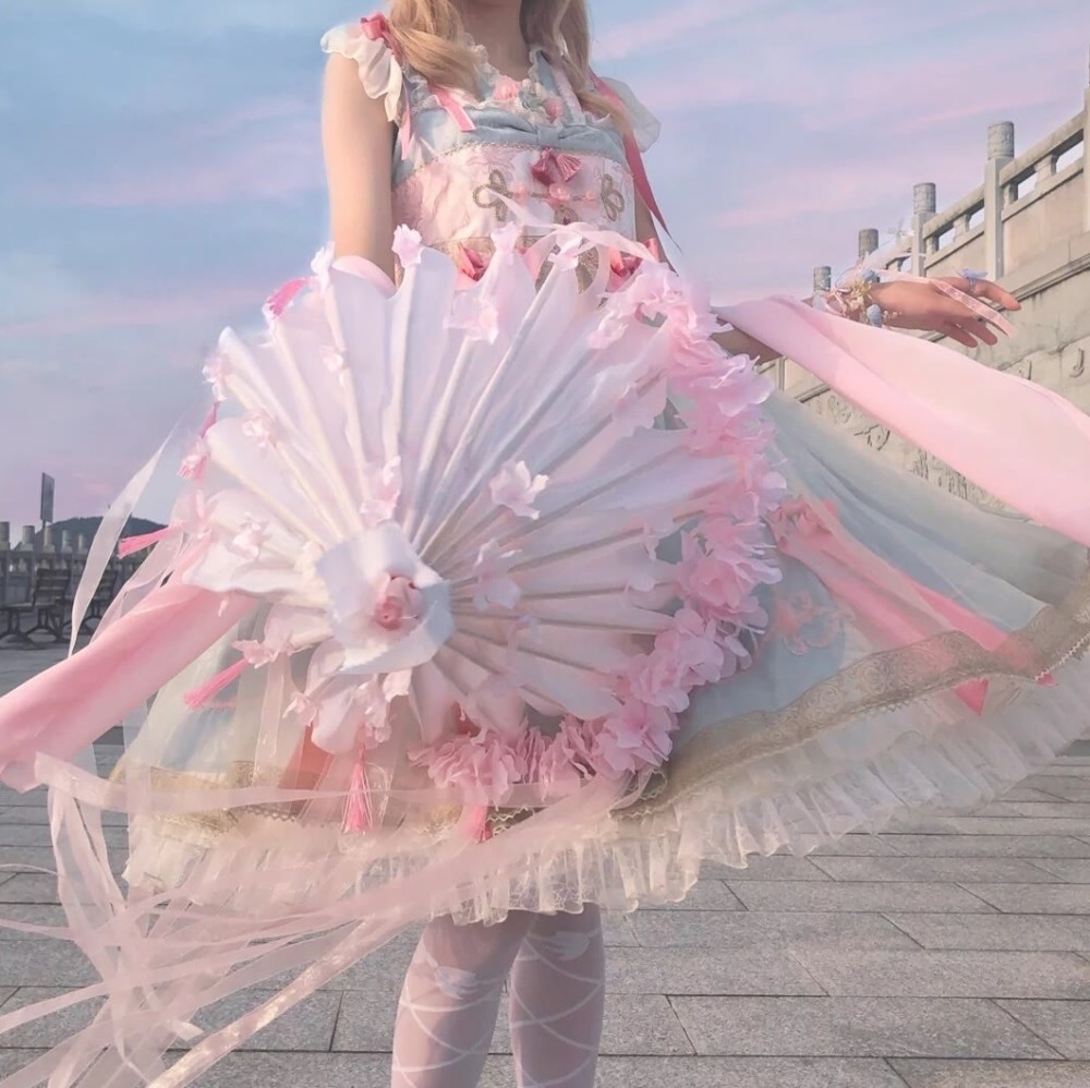lolita·部位女头·洛丽塔·萝莉裙·背景图