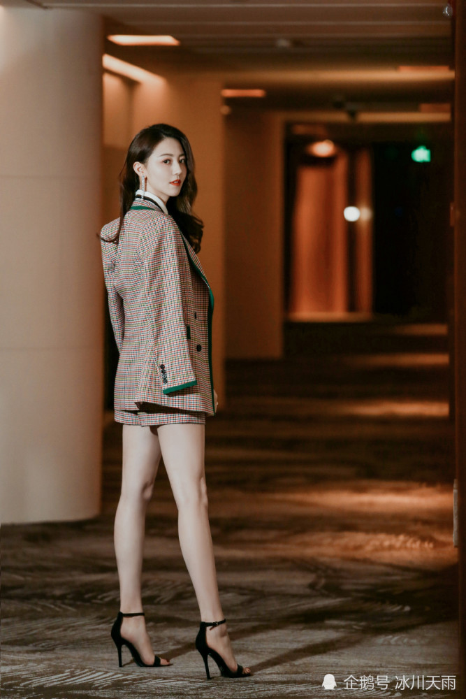美愈天人黄梦莹