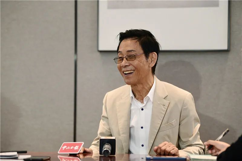 中山首富邓颖忠辞职,70岁开始"第三次创业"!