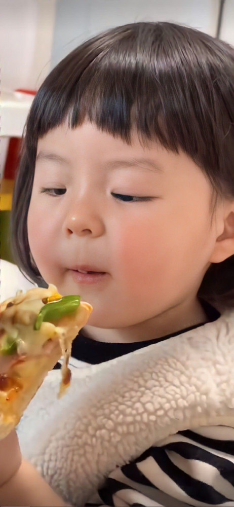 萌娃壁纸锁屏套图 太可爱了吧