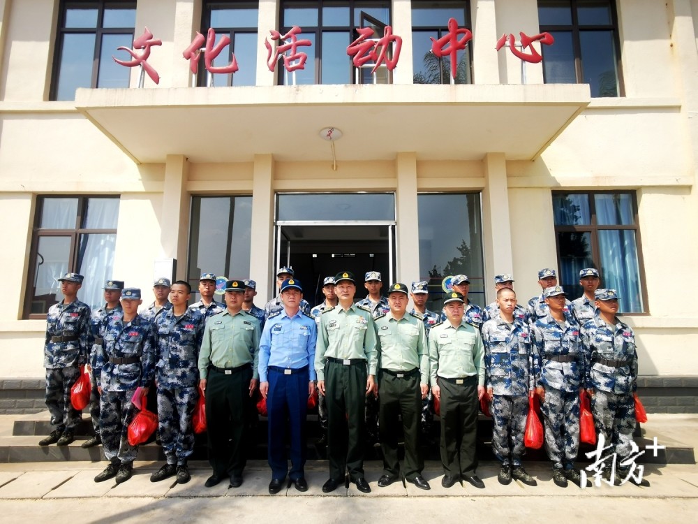 梅州军分区做好新兵回访工作:搞好"三服务",做到"三满意"