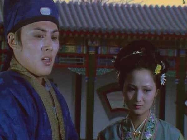 宝玉是宝二爷因为早逝的贾珠是大爷那么为什么贾琏是琏二爷