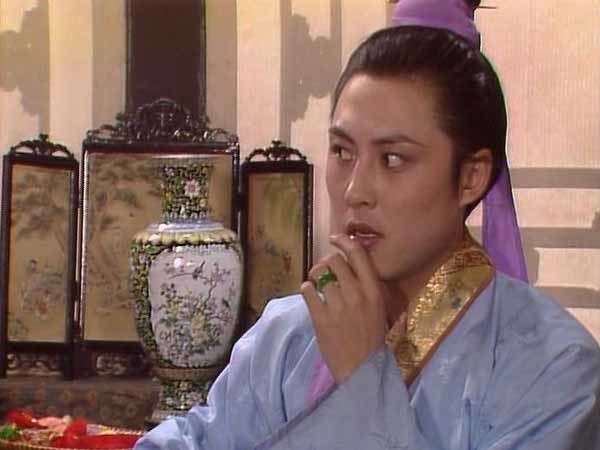 宝玉是宝二爷因为早逝的贾珠是大爷那么为什么贾琏是琏二爷