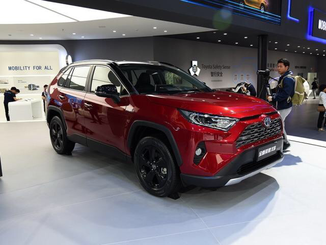 2021款丰田rav4荣放上市,配置升级了但没涨价?