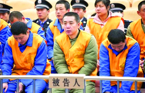 2011年12月,聂磊团伙144名被告人被陆续开庭审理,另外聂磊案30余名