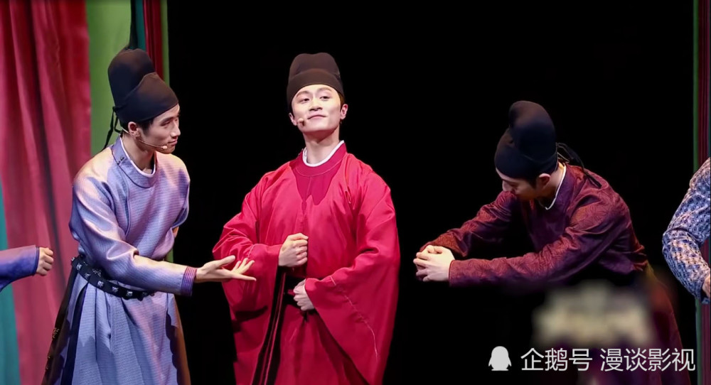 《衣尚中国》第二期:婚服诠释爱情,引领时尚潮流,见证朝代变迁