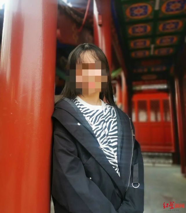 悲剧！14岁少女校园内跳楼身亡，曾带手机上学被同学举报腾讯新闻 3641