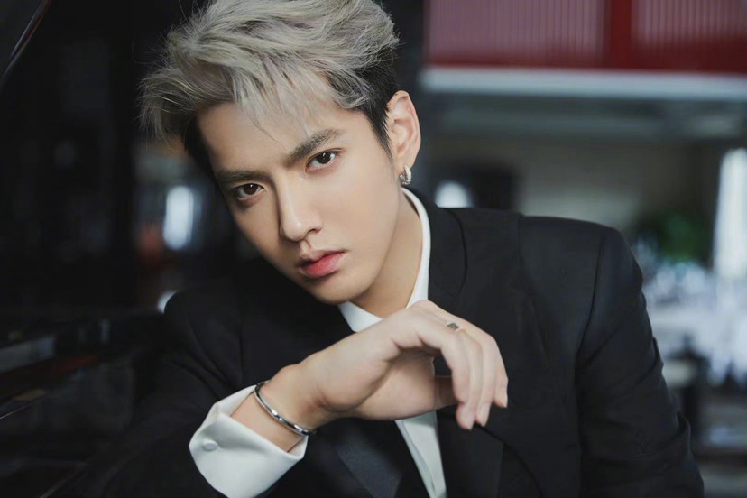 吴亦凡kris wu 保时捷中国赛车运动代言人