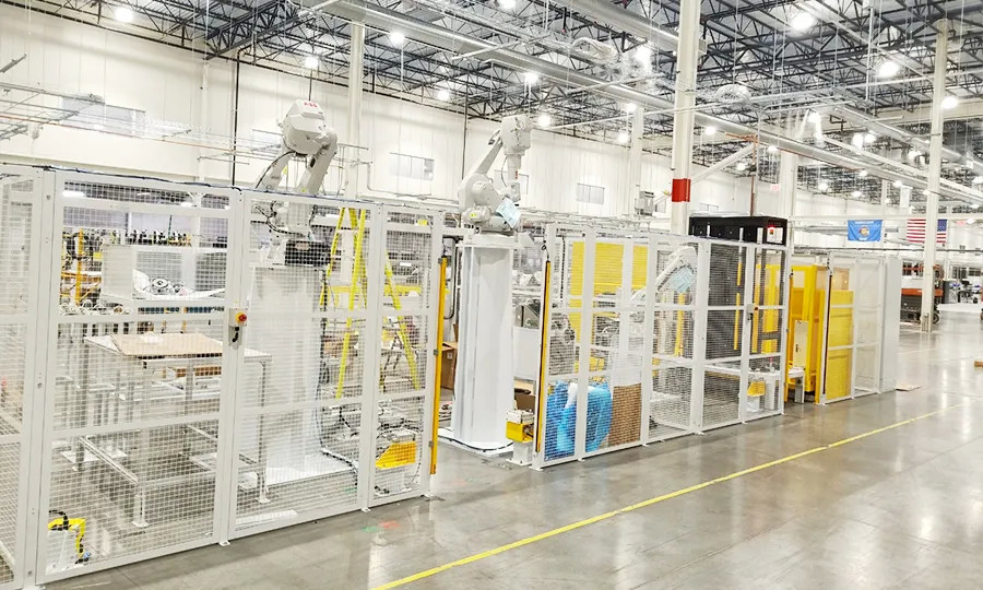 富士康美国工厂5g自动化产线落地,斯坦德机器人实力出海!