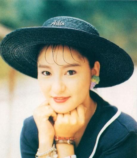 雪梨辜负张国荣,爱上花大叔徐少强,未婚生子,活成"李