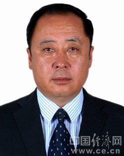 2011年7月――2013年2月青海省湟源县委书记; 2013年2月――2014年5