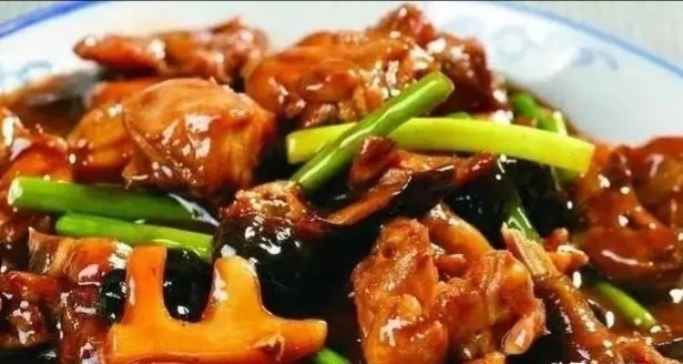 红烧鸡块