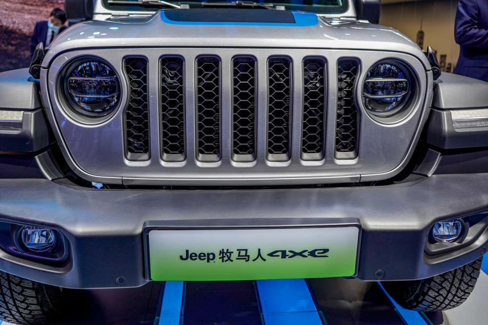 jeep牧马人4xe上海车展开启预定燃油硬汉首次触电是否强者更强