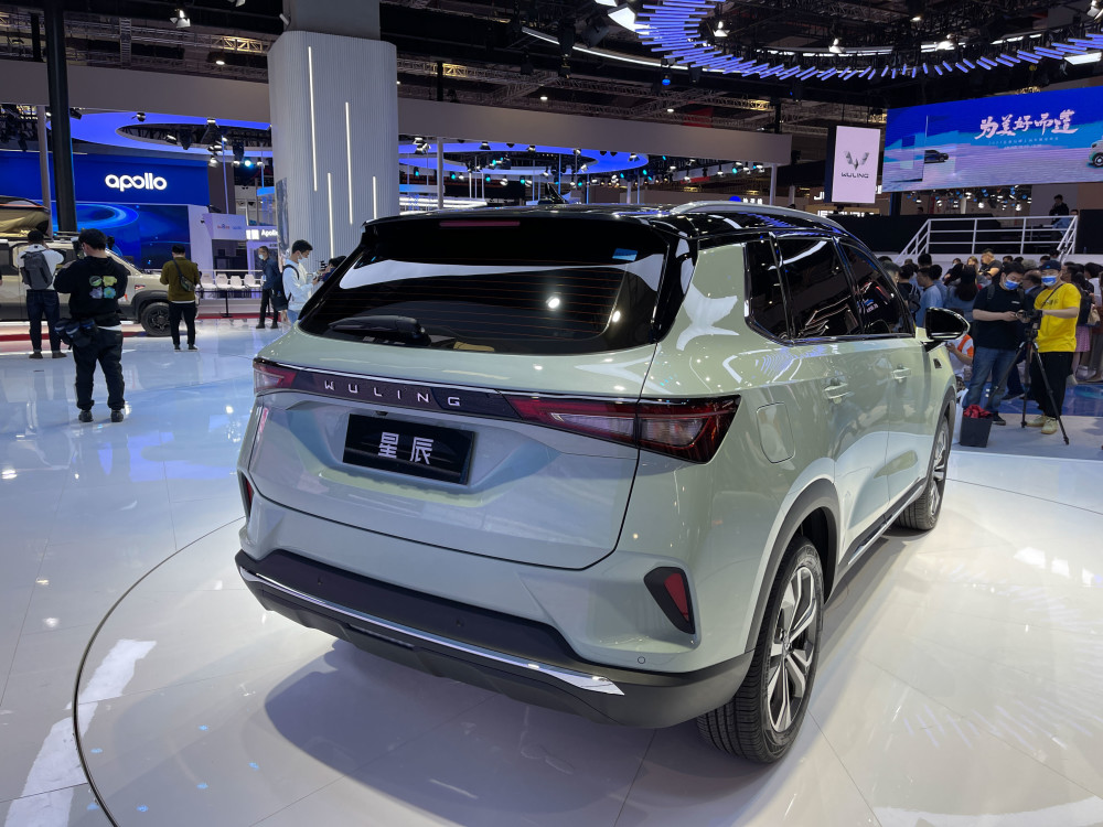 2021上海车展:五菱星辰实车/首款银标全球战略型suv