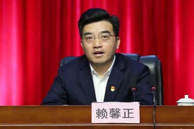 赖馨正为衡阳市委副书记,市委统战部部长.