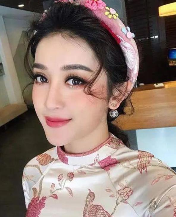 越南"第一美女"有多撩人?身材好颜值高,一项运动或许是关键