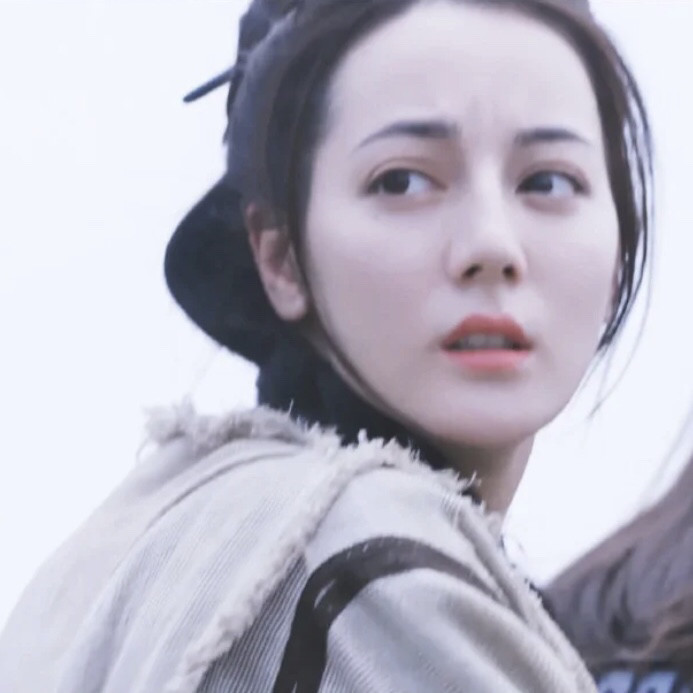 迪丽热巴头像 长歌本歌,美到哭泣