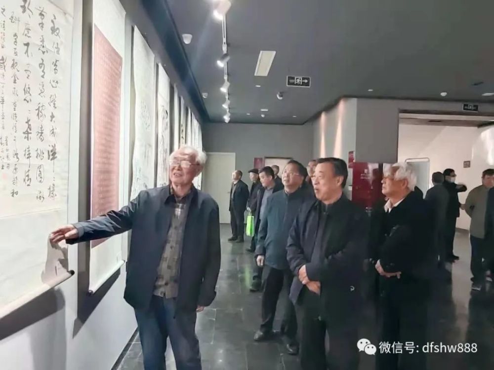 春华秋实魏金永师生书画联展在潍坊市美术馆隆重开幕