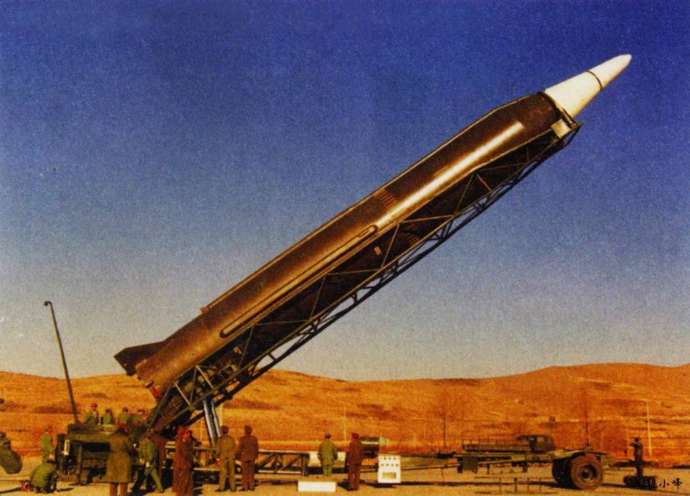 东风-3中程弹道导弹