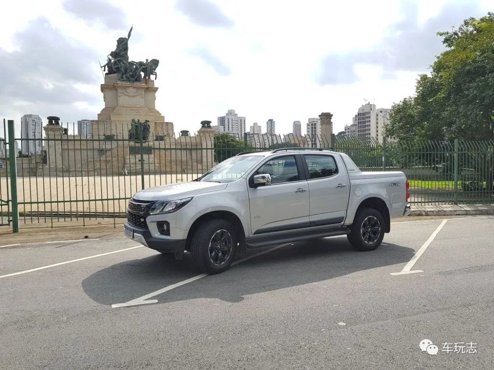 2021款雪佛兰s10 high country皮卡:比丰田hilux更好的改进