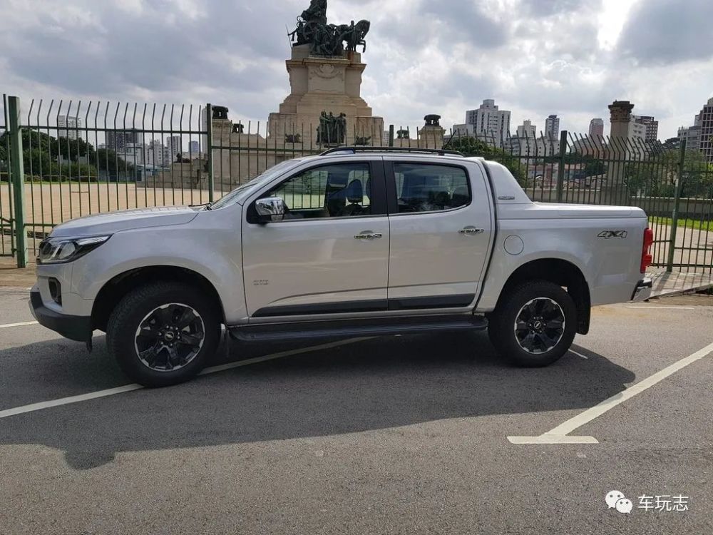 2021款雪佛兰s10 high country皮卡:比丰田hilux更好的改进