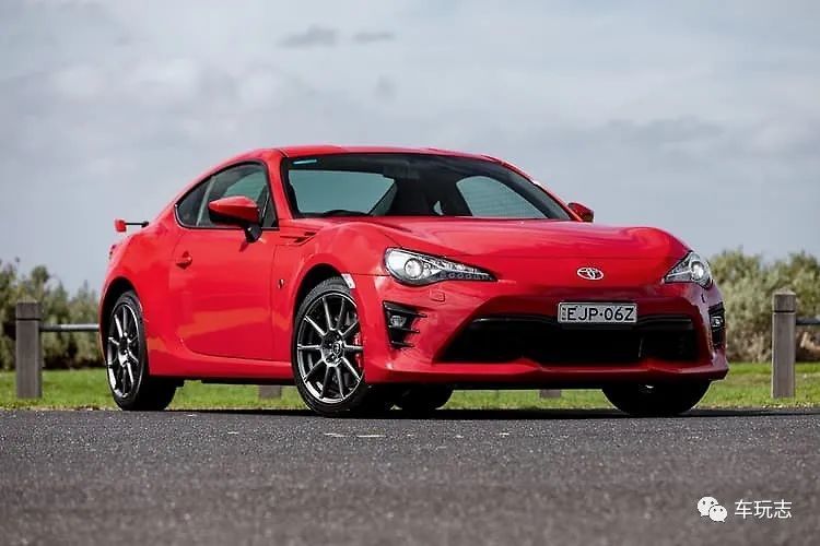 2021款丰田gt86 gts:加入高性能套件套装有必要吗?