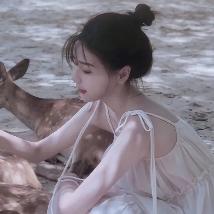 女生头像|我喝过很多种奶茶