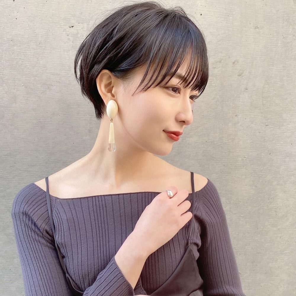 越来越多女性短发这样剪,利落时尚又显瘦,忍不住也想剪同款