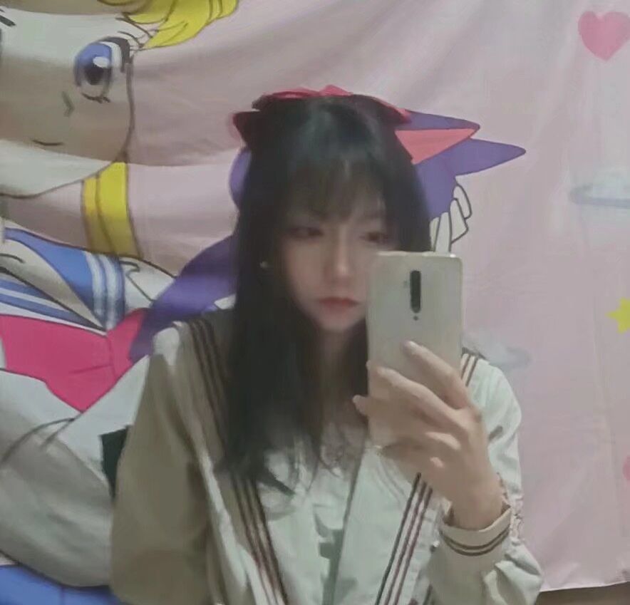 plmm网恋头像/ 粉丝投稿