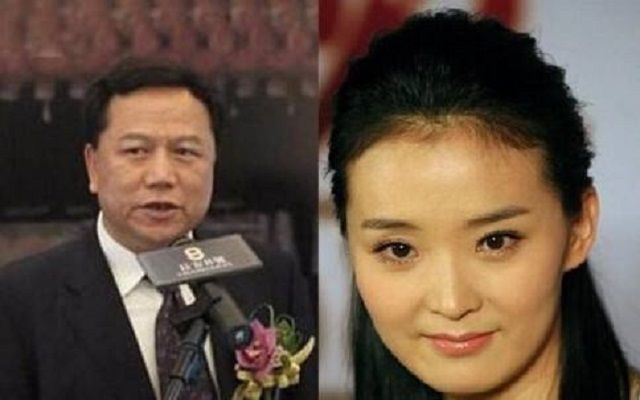 王志才:娶"晴格格"为妻,放着故宫旁的豪宅不住,偏要移民海外_腾讯网